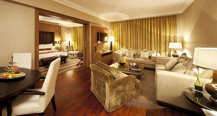Phòng Luxury Hotel - Khách sạn sang trọng