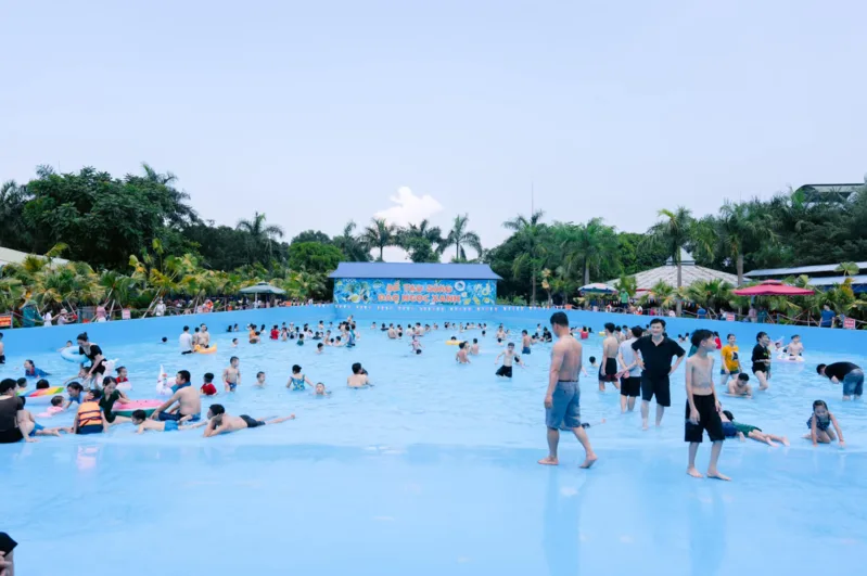 Đảo Ngọc Xanh phù hợp cho chuyến đi trong ngày nếu xuất phát từ Hà Nội hoặc vùng lân cận